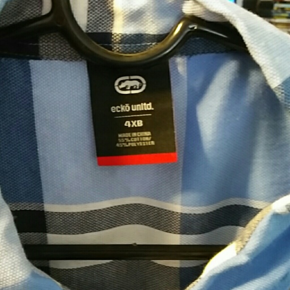 Button up - Picture 2 of 2